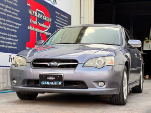Subaru Legacy Touring Wagon 2.0i 4WD — photo 3