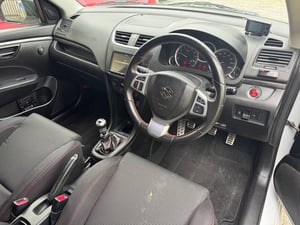 suzuki swift sport — photo 6