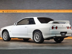 1994 Nissan Skyline GT-R — photo 2
