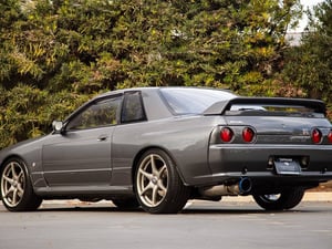 1990 Nissan Skyline GT-R — photo 6