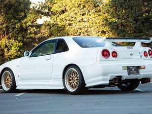 1999 Nissan Skyline GT-R — photo 6