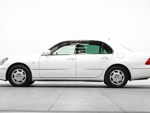 2000 Toyota Celsior — photo 4