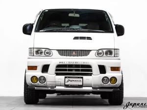 2000 Mitsubishi Delica 2.8TD — photo 2