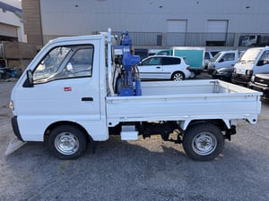 1994 Suzuki Carry YASHIMA Crane 1100 lbs 660CC 4MT 2Hi-4Hi-4Low Axle Lock 2WD-4WD 34000 mi — photo 2