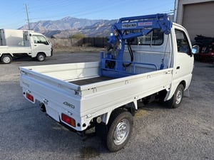 1994 Suzuki Carry YASHIMA Crane 1100 lbs 660CC 4MT 2Hi-4Hi-4Low Axle Lock 2WD-4WD 34000 mi — photo 5