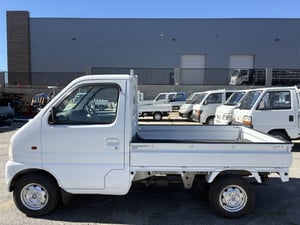 1999 Suzuki Carry AC Equipped 660CC 5MT 5Hi-4Hi-4Low 2WD-4WD 44000 mi — photo 5