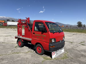 1999 Mitsubishi Minicab Fire Truck 660CC 5MT 2Hi-4Hi-4Low 2WD-4WD 6000 mi — photo 2