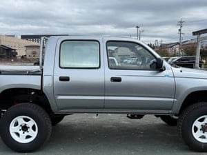 2003 Toyota Hilux — photo 4