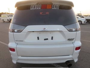 2010 MITSUBISHI OUTLANDER ROADEST 24G — photo 5