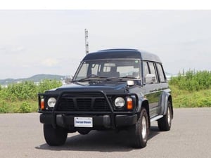 1992 Nissan Safari — photo 4