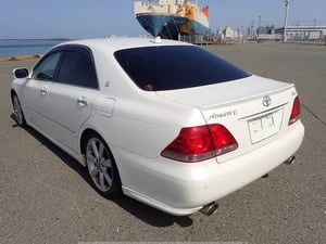 2005 TOYOTA CROWN ATHLETE G PACKAGE — photo 4