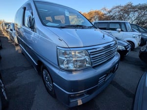 Nissan Elgrand 4WD X 2000 — photo 2