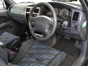 Toyota Hilux Surf SSR-X V-Selection 1999 — photo 5