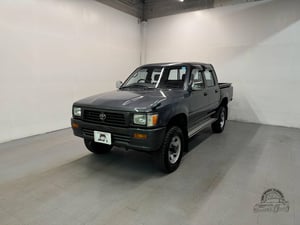 Toyota Hilux Pickup Double Cab SR 1994 — photo 4