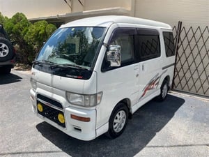 1998 Daihatsu Atrai 4WD R/T Limited Mini Van — photo 3