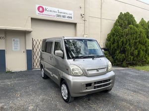 1999 Mitsubishi TownBox Wide Automatic Mini Van