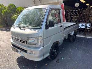 1999 Daihatsu Hijet 4WD Mini Truck — photo 3