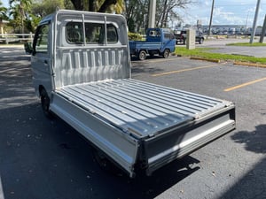 1999 Daihatsu Hijet 4WD Mini Truck — photo 6