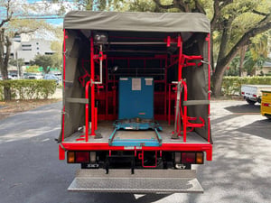 1998 Isuzu Elf 4WD A/C Diesel Fire Truck — photo 6