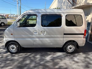 2000 Mazda Scrum Mini Van — photo 4