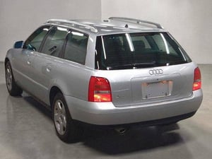 2001 Audi A4 Avant 1.8T Quattro — photo 4