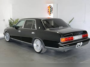 1999 TOYOTA CENTURY V12 — photo 5