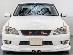 1999 Toyota Altezza — photo 2