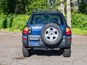 1996 Toyota Rav4 — photo 5