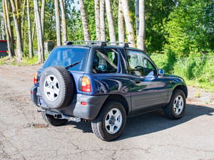 1996 Toyota Rav4 — photo 6