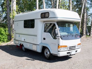 1997 Isuzu Elf 150 Camper — photo 3