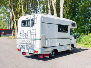 1997 Isuzu Elf 150 Camper — photo 6
