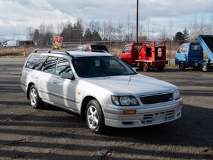 1997 Nissan Stagea — photo 3