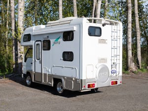 1998 Toyota Camroad — photo 4