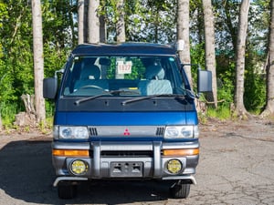 1999 Mitsubishi Delica GLX Camper — photo 2