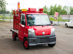 2000 Mitsubishi Minicab Fire Truck — photo 3