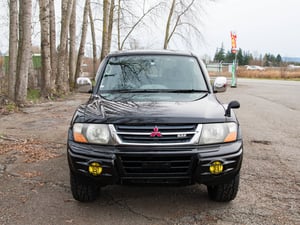2000 Mitsubishi Pajero Super Exceed SWB — photo 2