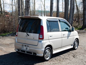 2001 Honda Life L — photo 6
