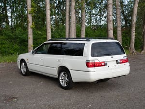 2001 Nissan Stagea 25RS — photo 4