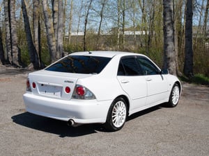 2001 Toyota Altezza X Edition — photo 6