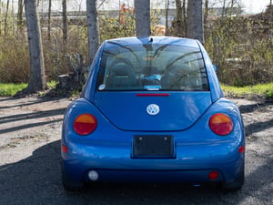 2001 Volkswagen New Beetle — photo 5