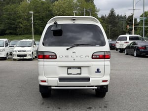 2005 Mitsubishi Delica Space Gear 4WD AT 89K — photo 6